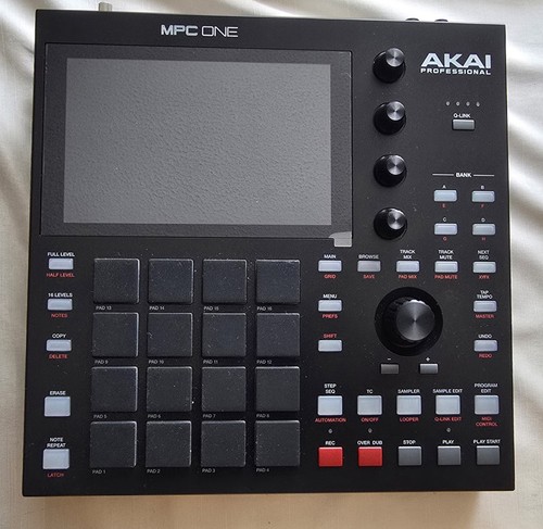 Akai professional mpc - akai,