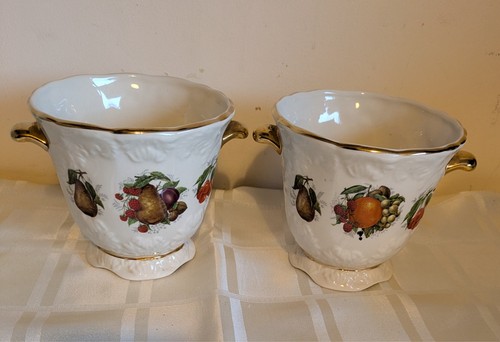 Two vintage maryleigh pottery - two,