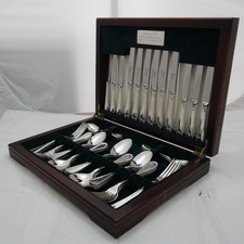 FRENCH LEAF Pattern Elkington