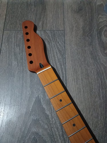 Roasted maple guitar neck - roasted,