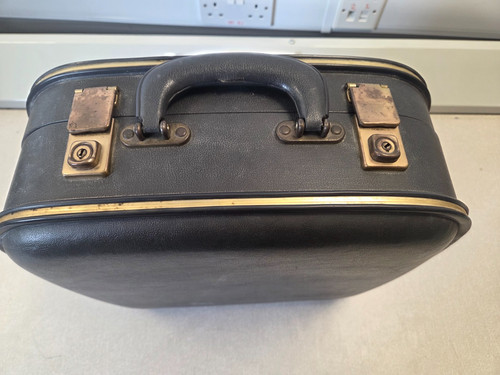 Vintage black vanity - vintage,