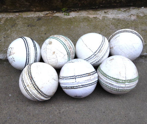 Cricket balls adult used 7 - used,