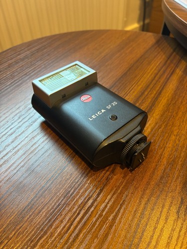 Leica shoe mount flash - sf-20,