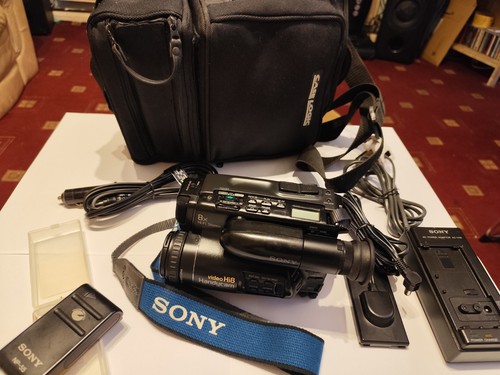 Sony handycam ccd tr705e hi8 - ccd-tr705e,