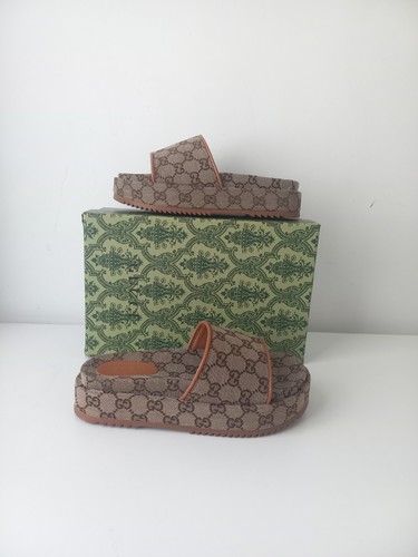 Gucci platform slide sandal - gucci,