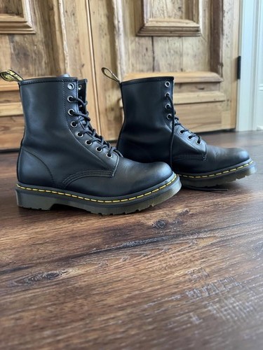 Martens black boots - |, |