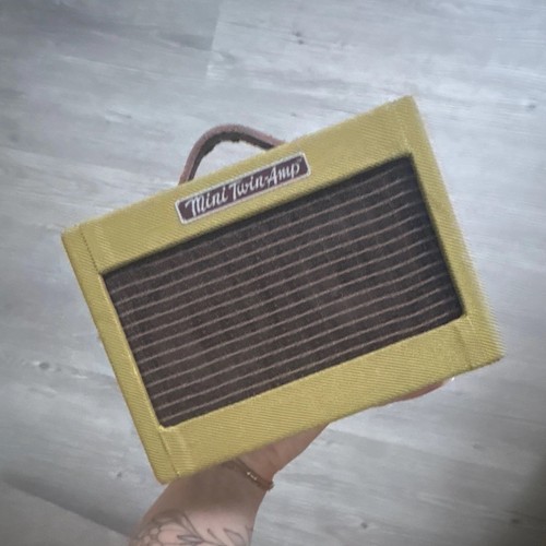 Fender mini twin amp - amp, solid