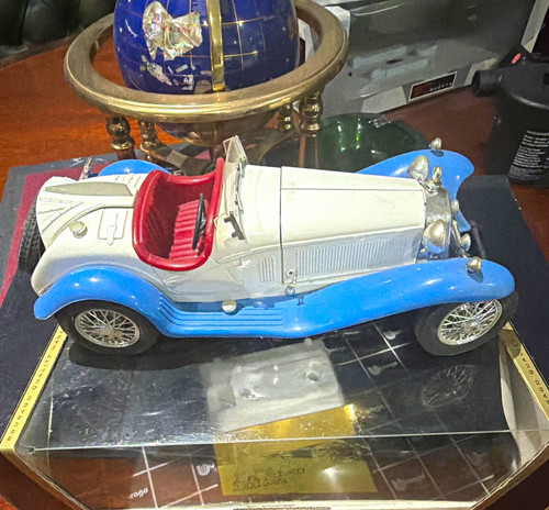 Bburago gold bugatti 1930 - bburago,