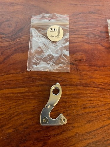 Rear derailleur hanger - hanger, for