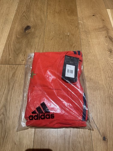 Bnwt red france - red,