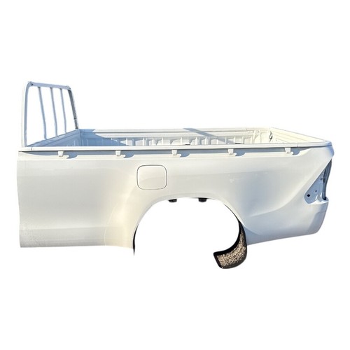 Toyota hilux rear body - toyota, bed