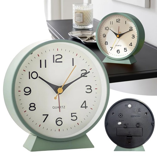 Desk clock with - clock, silent