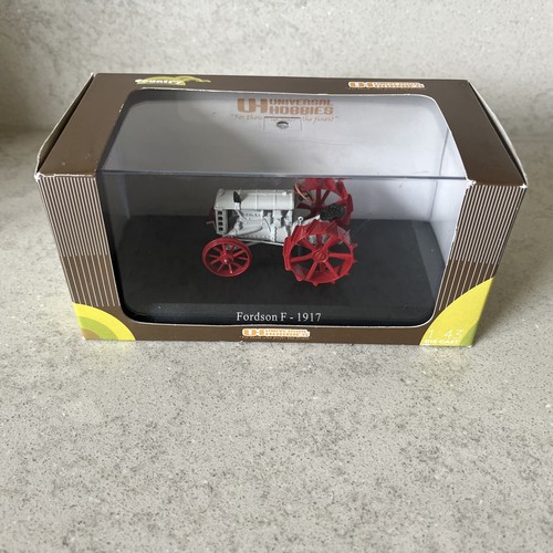 Boxed model universal - boxed,