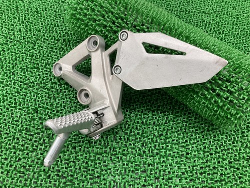 Left footpeg k64 honda - left,