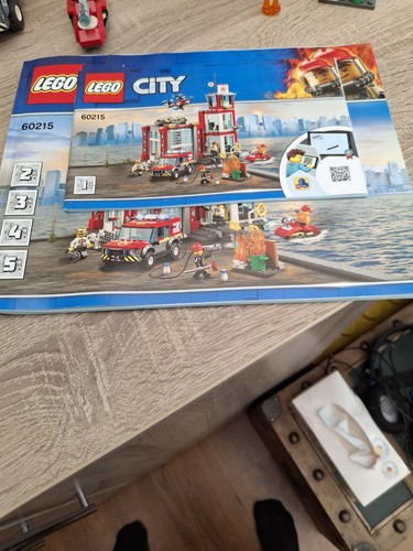 Lego city 60215 complete - 60215,