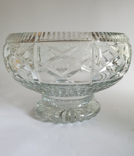 Very heavy vintage royal - very,