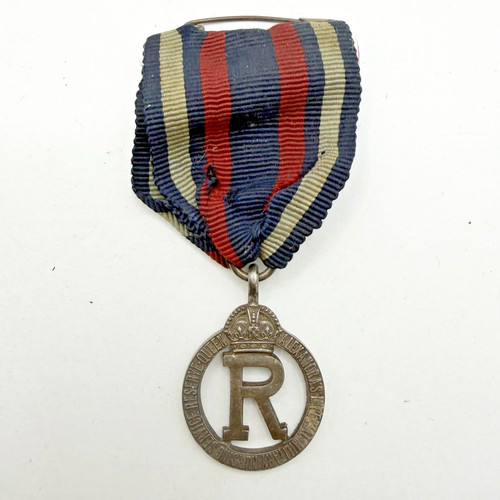 Genuine queen alexandra - genuine, alexandra's