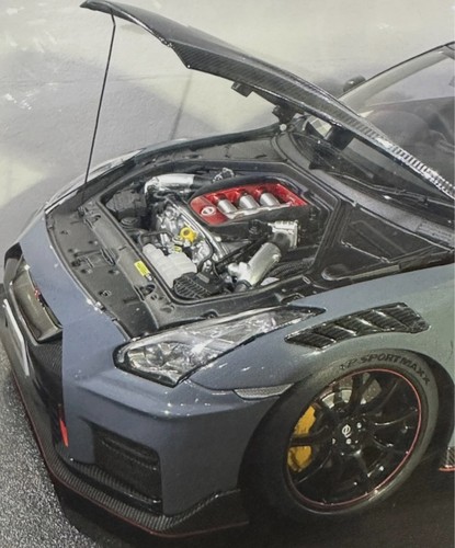 Autoart nissan gtr r35 - autoart,