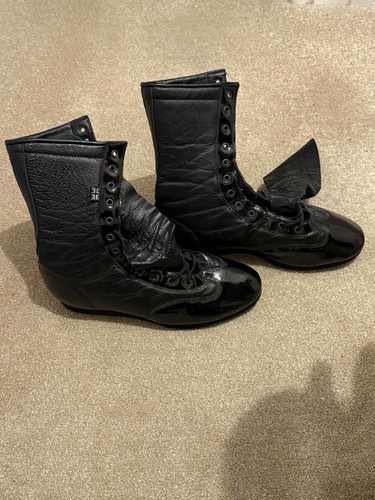 Pro wrestling boots size 5 - pro,
