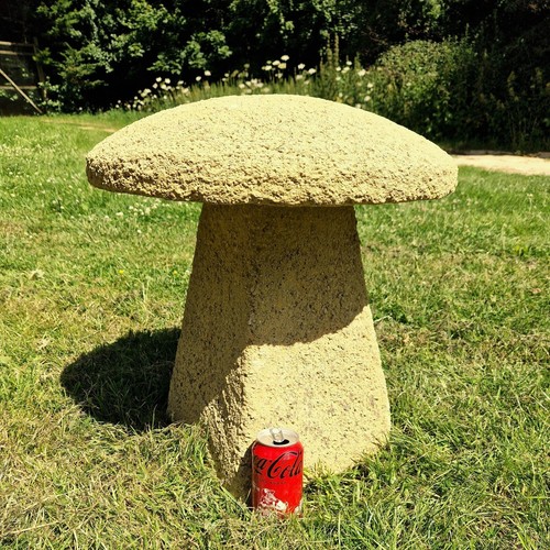 Cotswod staddle stone - staddle,
