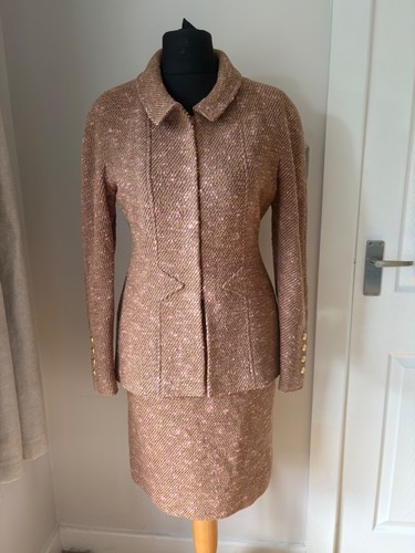 Vintage chanel 1996 96p tweed - chanel,