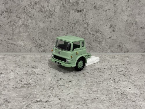Corgi bedford cab - tk,