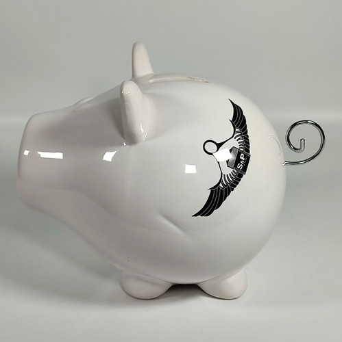 Salt pepper oink - oink, piggy