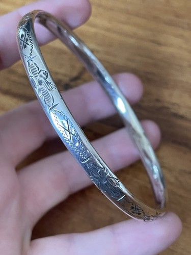 Vintage silver metal tone - vintage,
