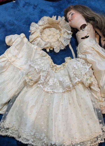 1890 french bebe doll ensemble - bebe,