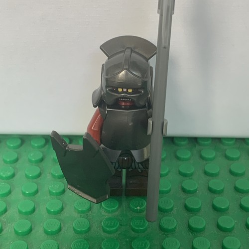 Lego lord the rings - lord,