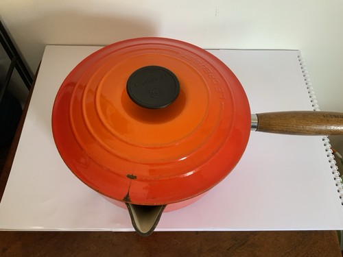 Creuset 22cm cast iron - creuset,