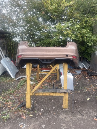 Ford focus mk3 hatchback rear - focus,