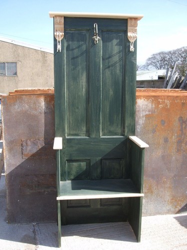 Monks bench seat pew settle - ,