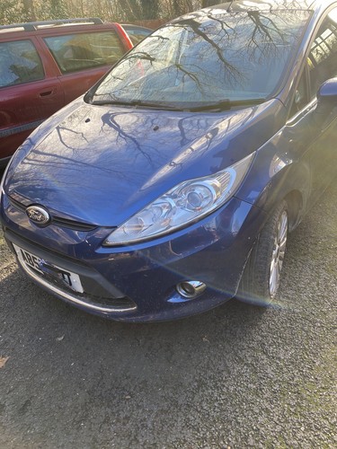 Fiesta mk7 titanium - 1.4,