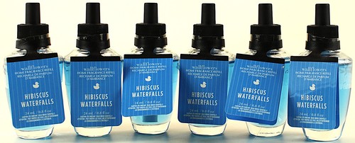 Qty bath body works - &,