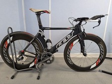 Felt DA 2010 TT Bike, A carbon frame triathlon bike with dura ace, 808 Zipps