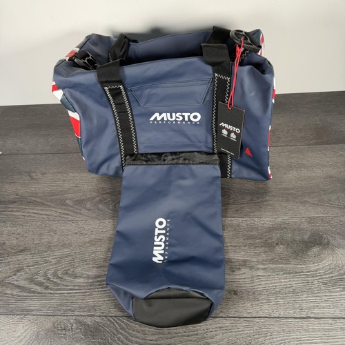 Musto genoa small carryall - musto,