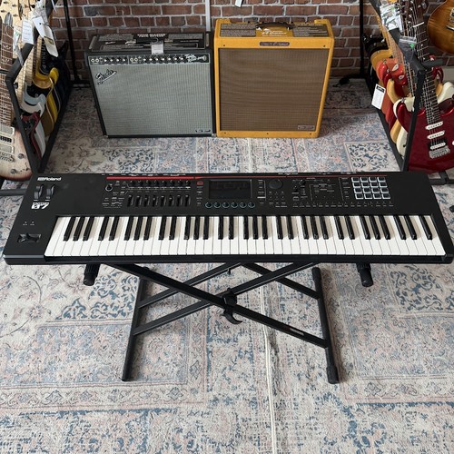 Used roland fantom - used, fantom-07