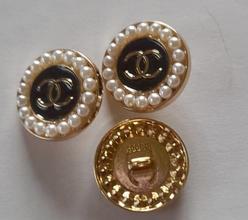Chanel button set - , 2