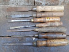 Lot of 7 Wood chisels
