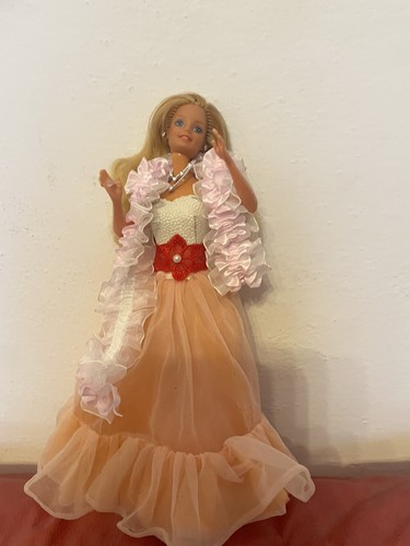 Barbie peaches cream - cream, peach