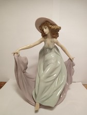 Lladro Porcelain Figurine -