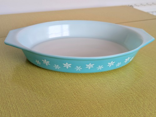 Vintage pyrex turquoise - pyrex,