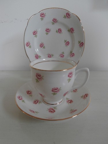 Diamond china england - china, vintage