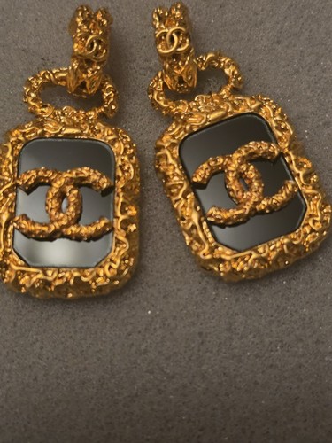 Chanel antique lava nlack - chanel,