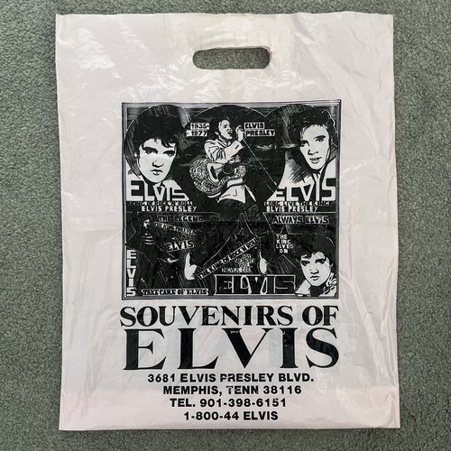 Souvenirs elvis carrier - of,