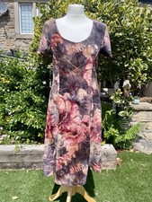 Stella Morgan Floral Short Sleeve Fit & Flare Velvet Midi Dress – UK 10