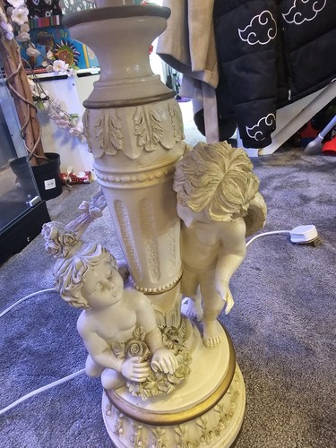 Vintage cherub lamp - cherub,