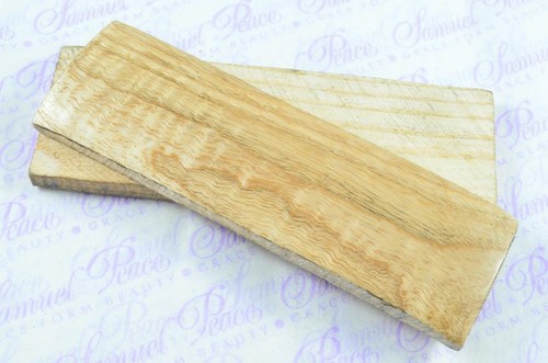 New pair maple - of, knife