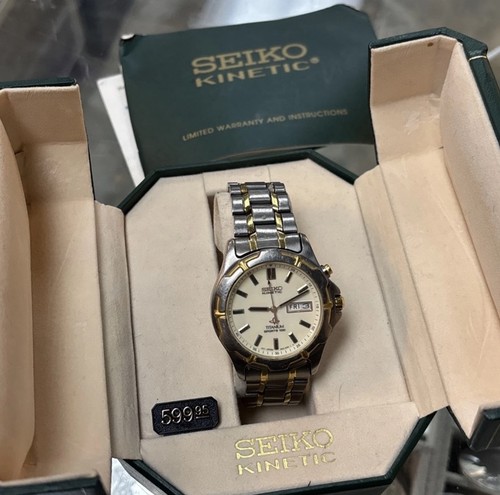 Seiko kinetic titanium - titanium, sports